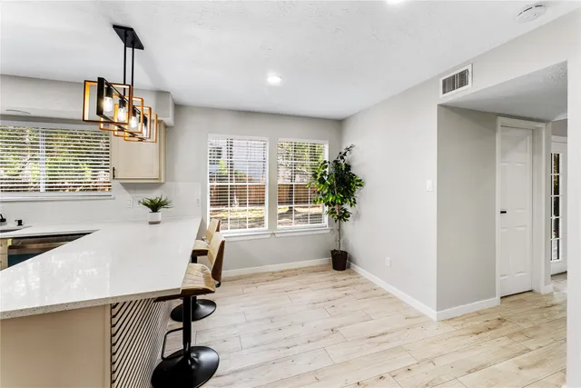 $479,900 | 3 Ridgeline Court, The Woodlands, TX 77381