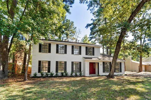 $479,900 | 3 Ridgeline Court, The Woodlands, TX 77381