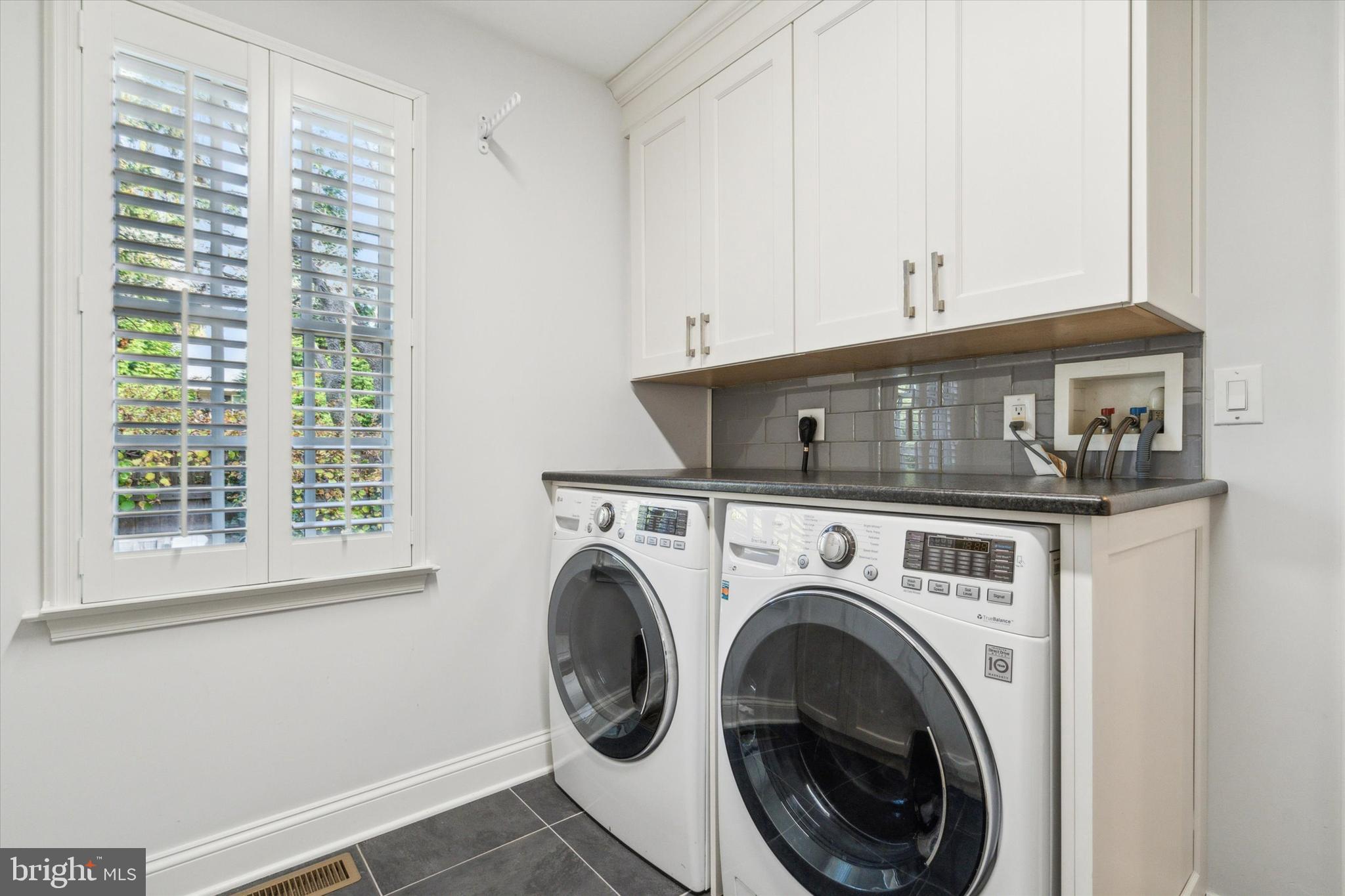 1112 Lafayette Road Wayne, PA 19087 - Photo 29 of 74 Newer washer & dryer are included.