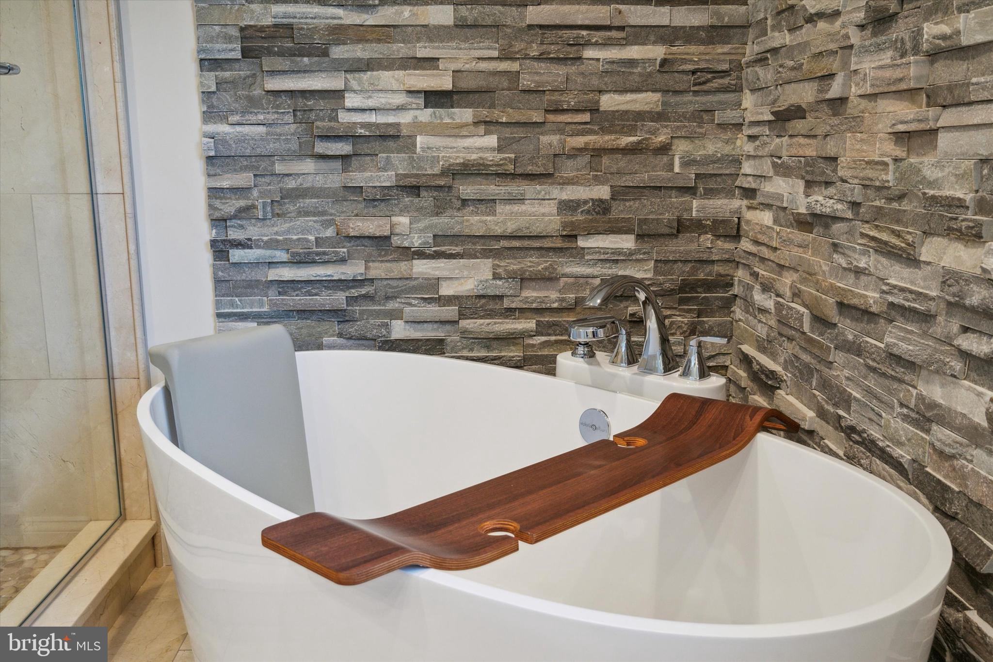 1112 Lafayette Road Wayne, PA 19087 - Photo 49 of 74 A luxurious spa like bath awaits the new owner!!