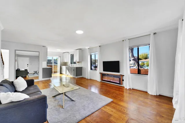 $794,900 | 495 Key Boulevard, Richmond, CA 94805