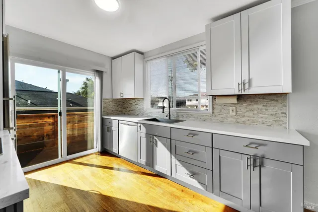 $794,900 | 495 Key Boulevard, Richmond, CA 94805