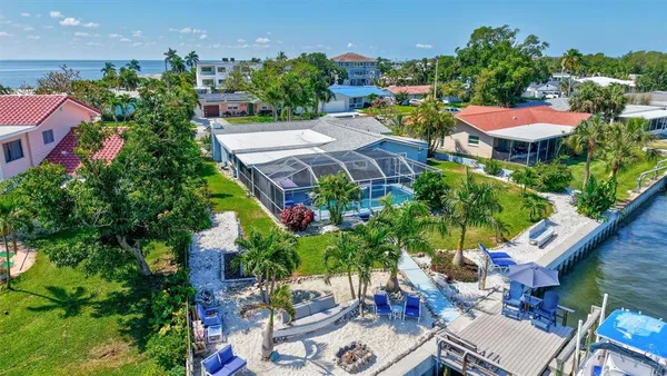 $1,050,000 | 563 Lewis Boulevard Southeast, St. Petersburg, FL 33705