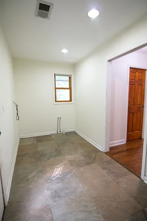 a view of empty room with window