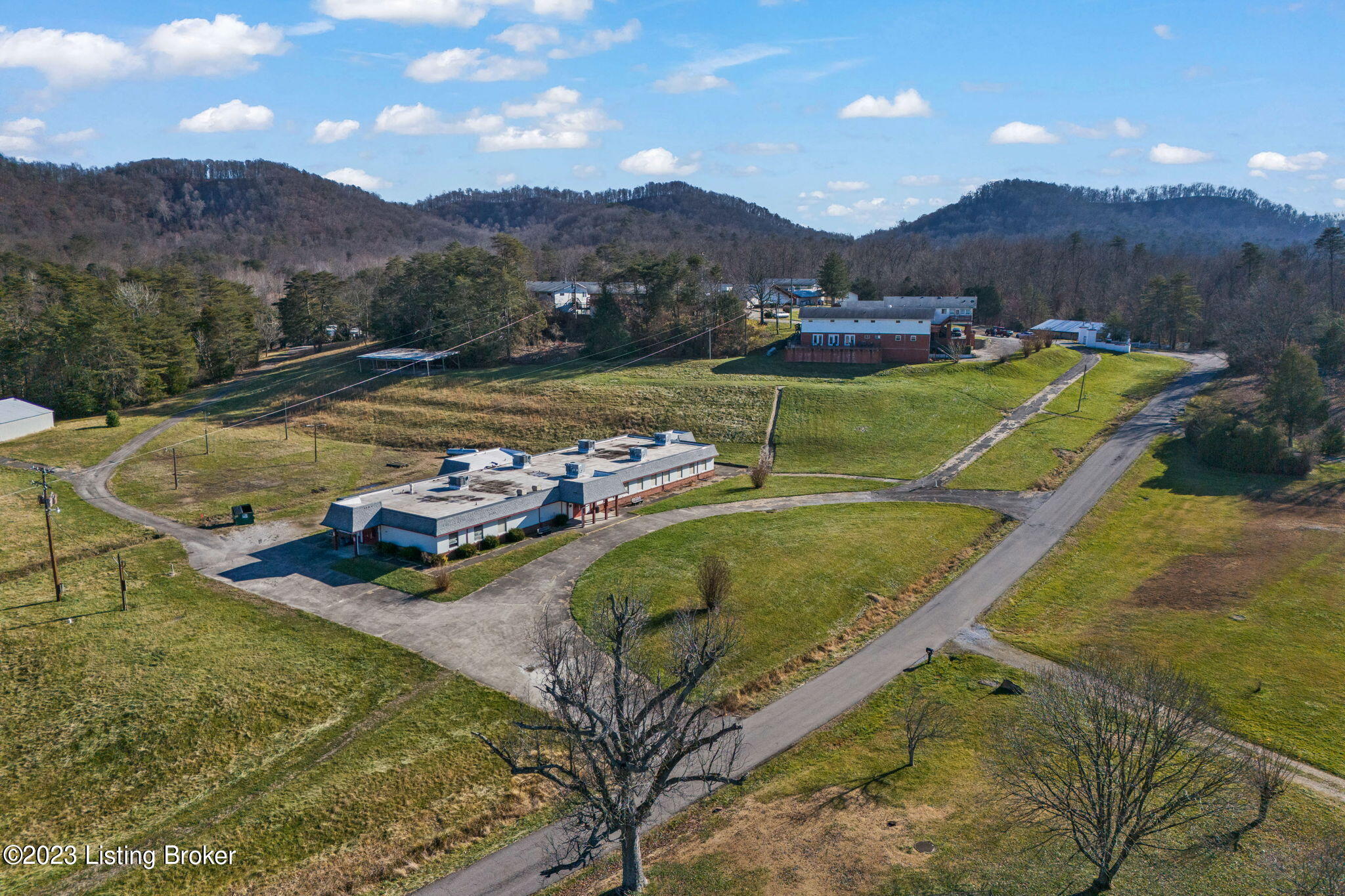 1480 Pine Tavern Road Lebanon Junction, KY 40150 - Photo 18 of 63 1480 Pine Tavern Rd-18