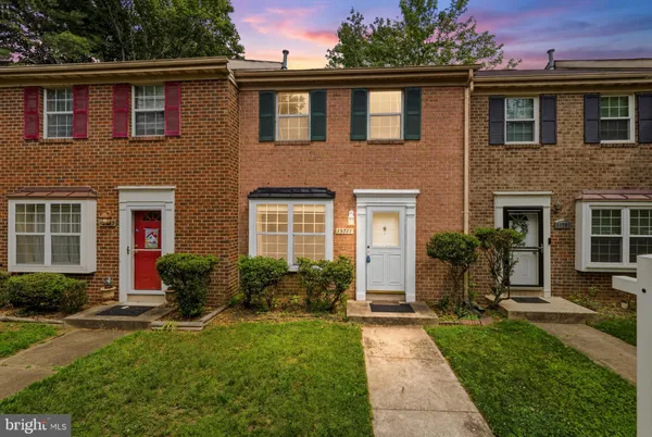 $450,000 | 15711 Ambiance Drive, North Potomac, MD 20878