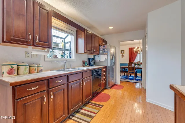 $349,500 | 171 Aston Court, Kingsport, TN 37660