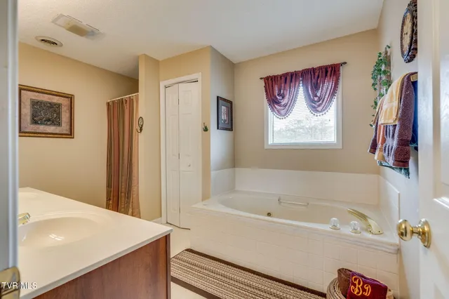 $349,500 | 171 Aston Court, Kingsport, TN 37660