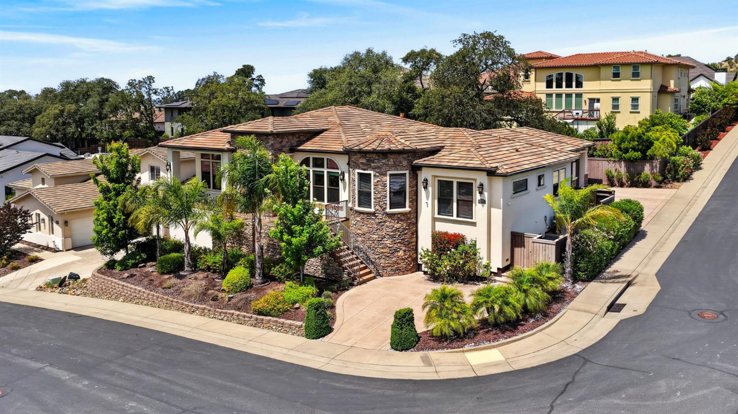 2020 Swingle Road Folsom, CA 95630 - Photo 6 of 77