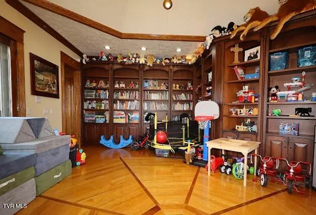 $1,750,000 | 900 Tanager Drive, Bluefield, VA 24605