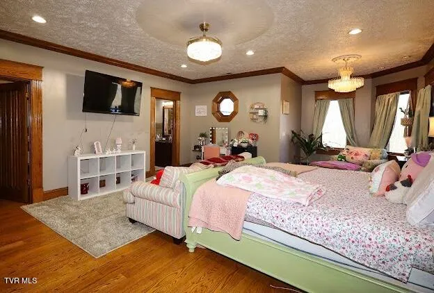 $1,750,000 | 900 Tanager Drive, Bluefield, VA 24605