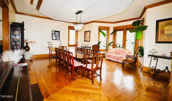 $1,699,999 | 900 Tanager Drive, Bluefield, VA 24605
