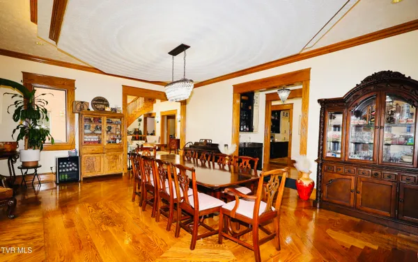 $1,699,999 | 900 Tanager Drive, Bluefield, VA 24605
