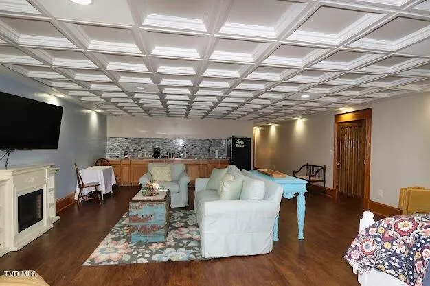 $1,750,000 | 900 Tanager Drive, Bluefield, VA 24605