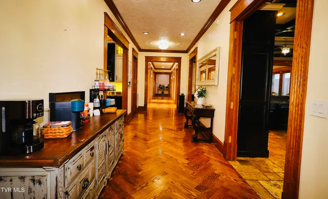 $1,750,000 | 900 Tanager Drive, Bluefield, VA 24605