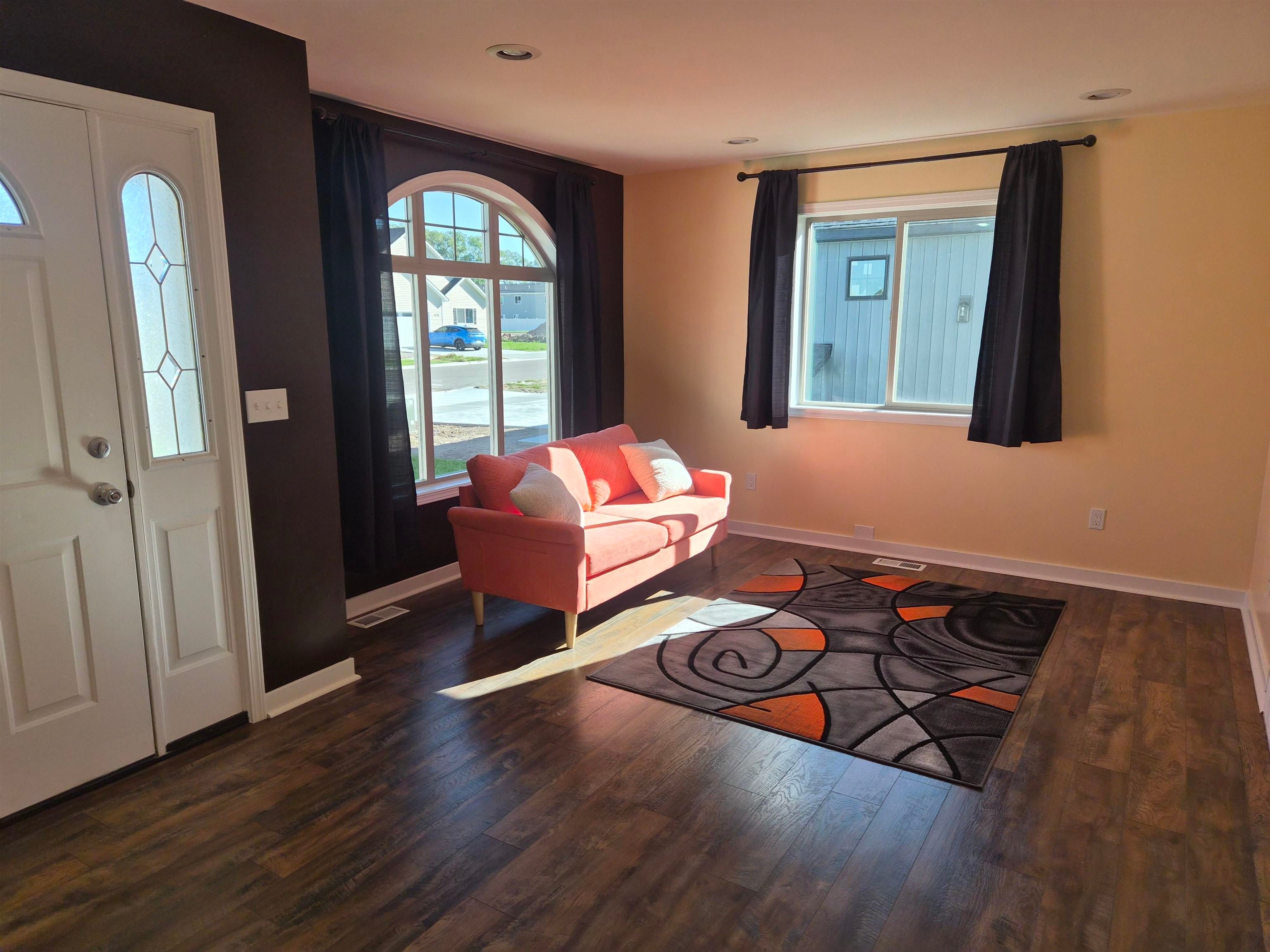 1069 Harris Loop Blackfoot, ID 83221 - Photo 4 of 26 Gallery Image 4