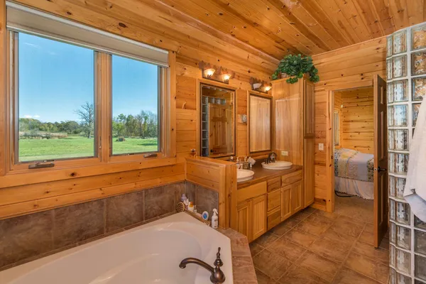 $1,395,000 | 30205 190th Lane, Isle, MN 56342
