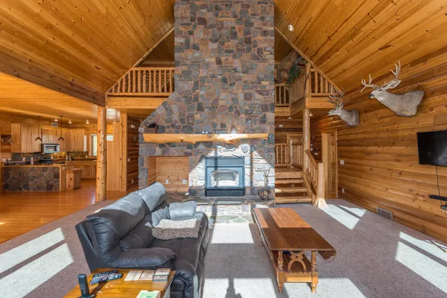 $1,395,000 | 30205 190th Lane, Isle, MN 56342