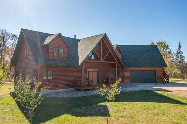 $1,395,000 | 30205 190th Lane, Isle, MN 56342
