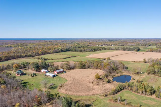 $1,395,000 | 30205 190th Lane, Isle, MN 56342