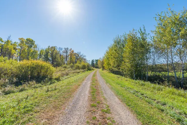 $1,395,000 | 30205 190th Lane, Isle, MN 56342