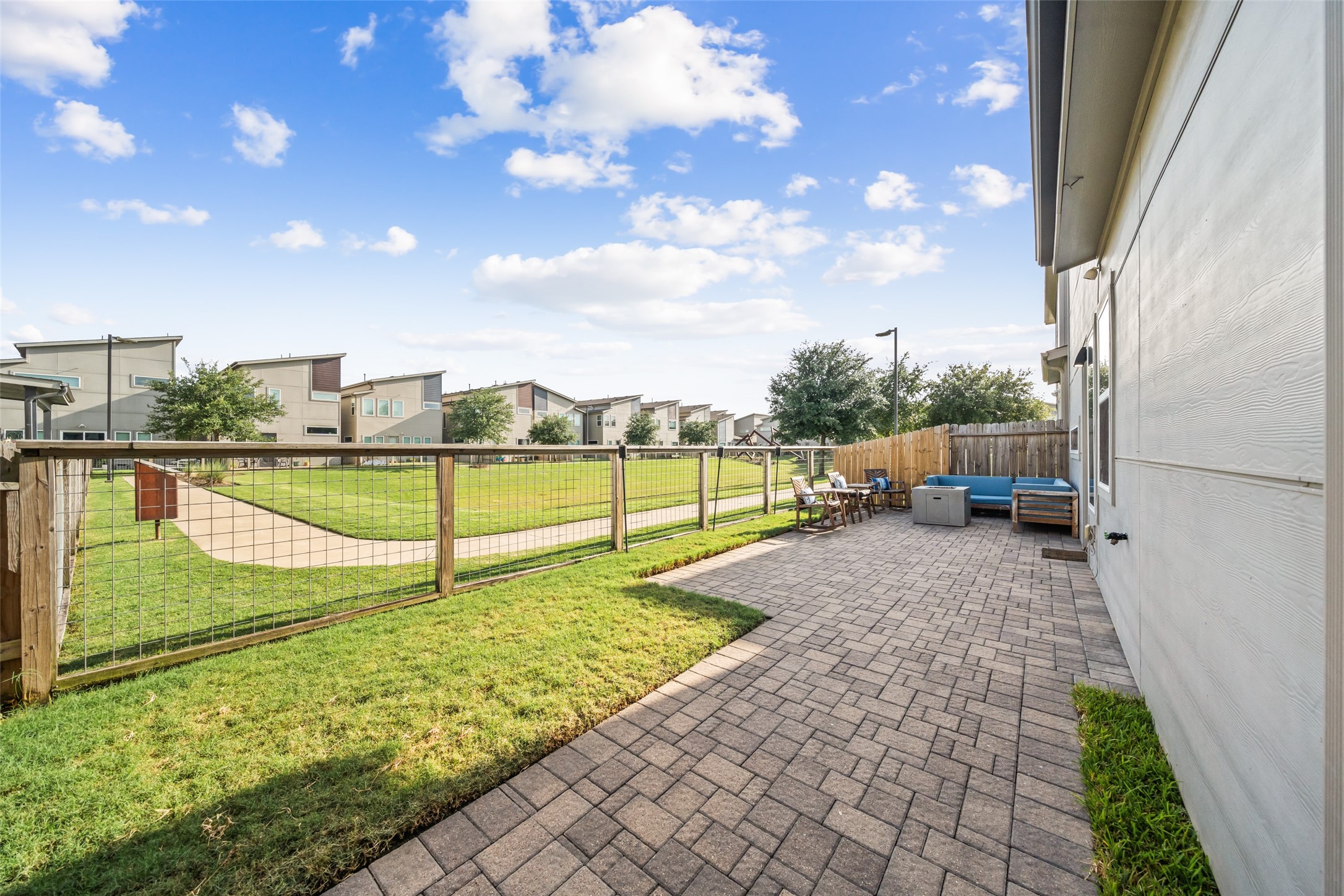 6809 Troya Lane Houston, TX 77092 - Photo 42 of 49