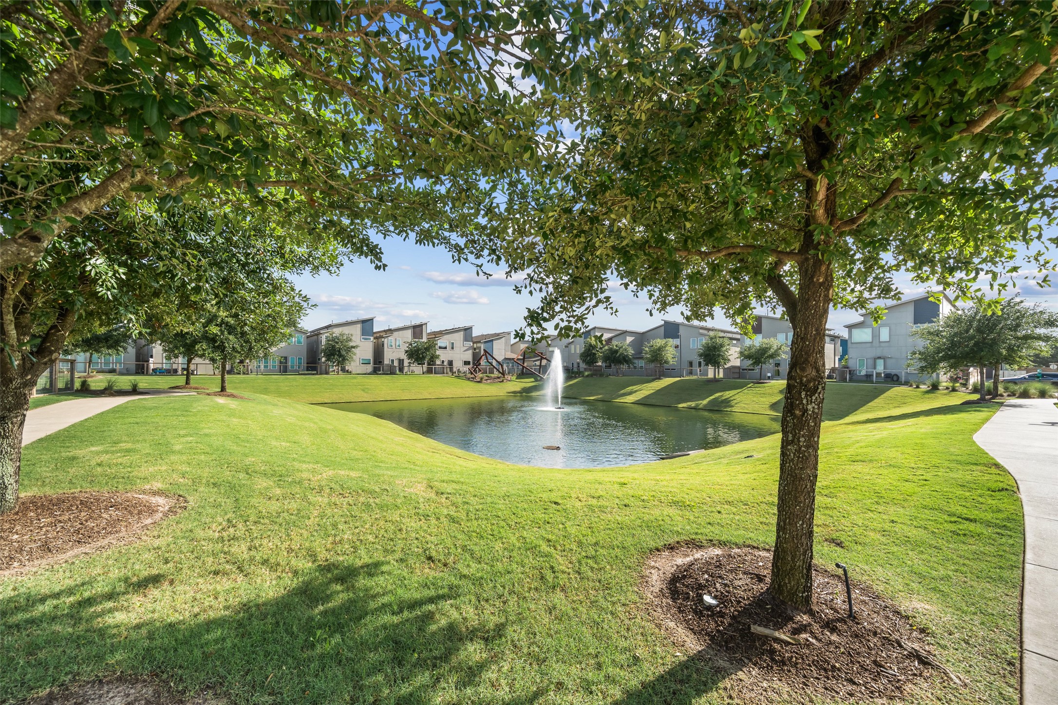 6809 Troya Lane Houston, TX 77092 - Photo 45 of 49