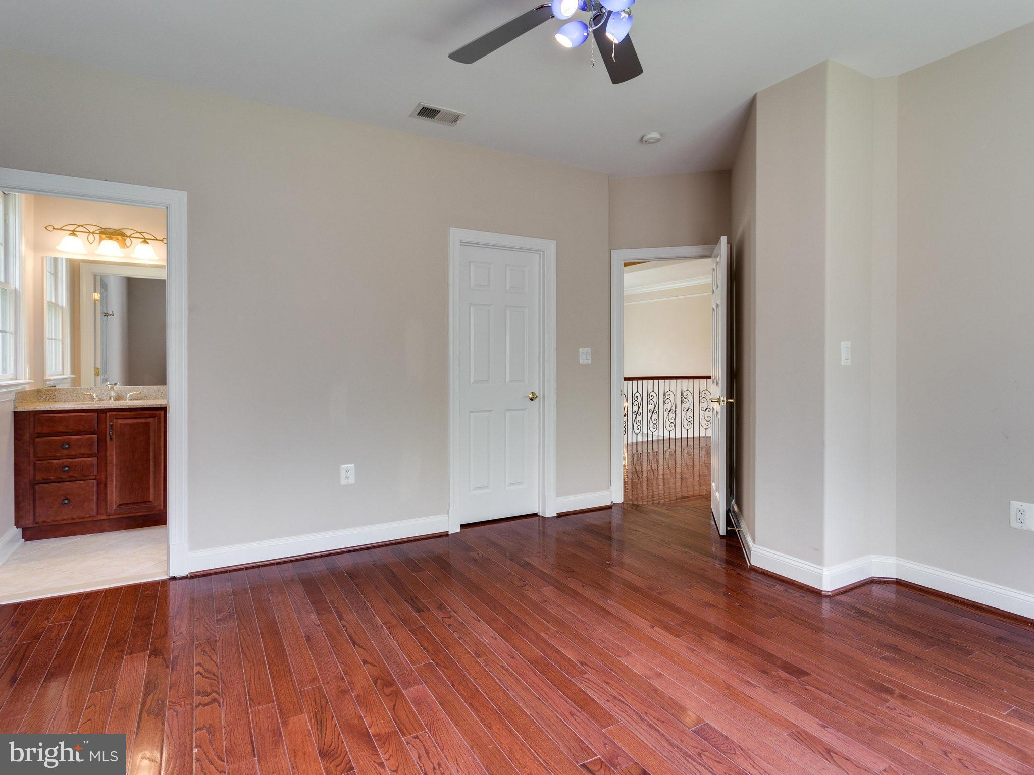 10423 Lawyers Road Vienna, VA 22181 - Photo 19 of 30 Bedroom