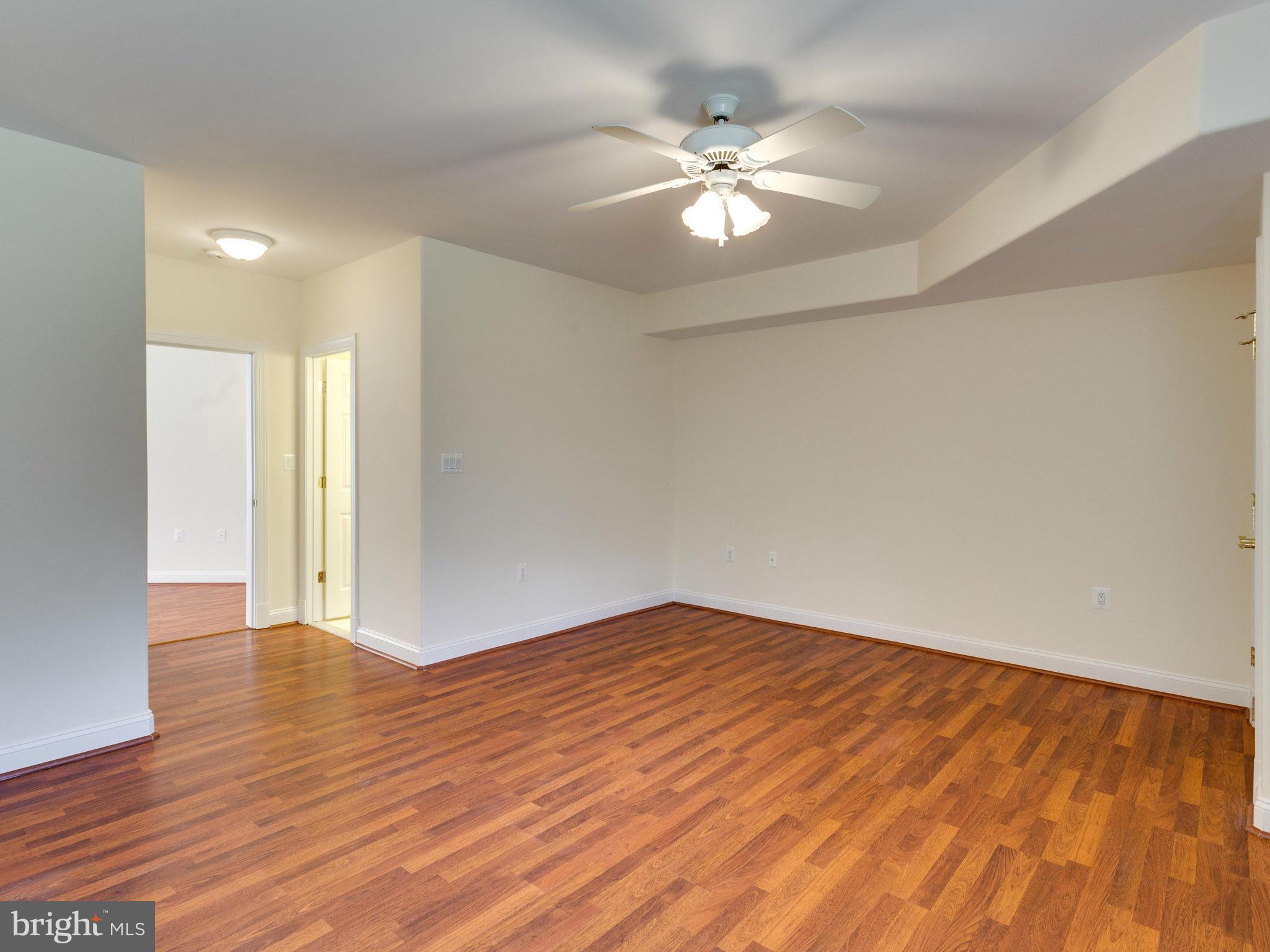 10423 Lawyers Road Vienna, VA 22181 - Photo 28 of 30 Bedroom