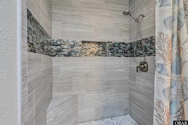 $699,500 | 703 Wrightsville Boulevard, Kill Devil Hills, NC 27948