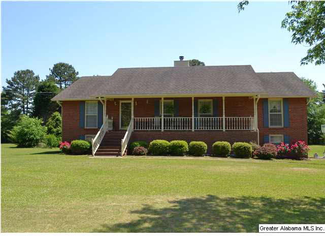 4001 Poplar Drive Adamsville, AL 35005 - Photo 2 of 17