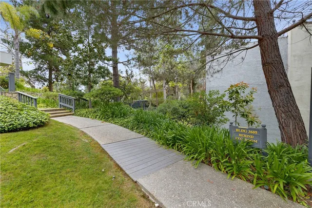 $515,000 | 3605 West Hidden Lane, Unit 307, Rolling Hills Estates, CA 90274