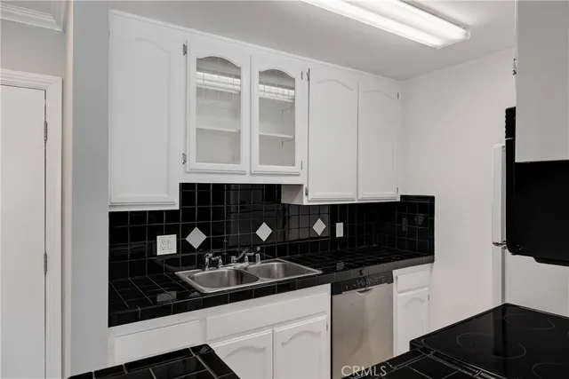 $515,000 | 3605 West Hidden Lane, Unit 307, Rolling Hills Estates, CA 90274