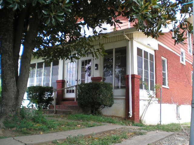 1727 Rorer Avenue Southwest Roanoke, VA 24016 - Photo 1 of 1 Front of Home