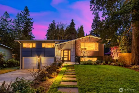 $2,499,988 | 4615 88th Avenue Southeast, Mercer Island, WA 98040