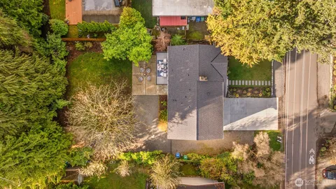 $2,499,988 | 4615 88th Avenue Southeast, Mercer Island, WA 98040