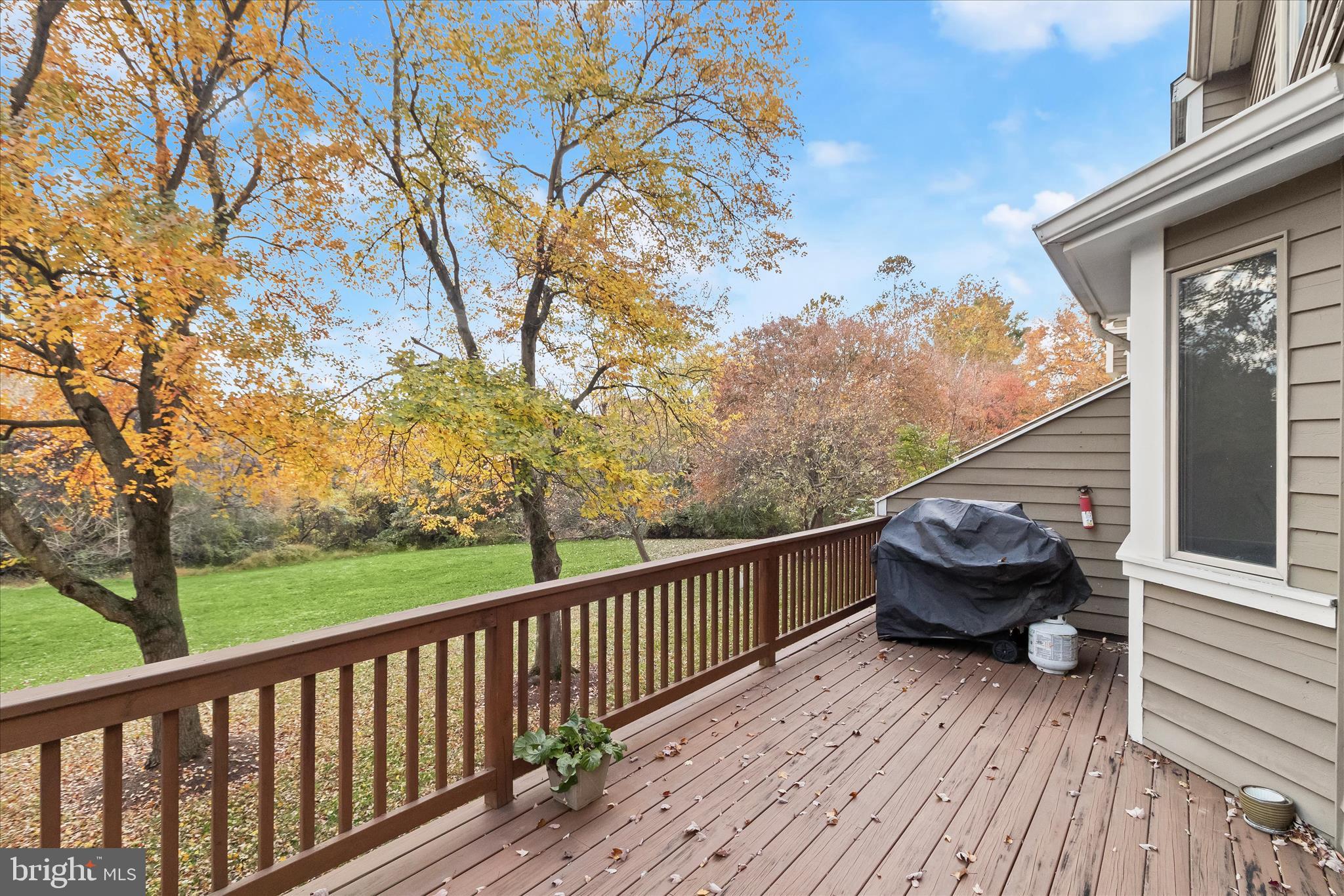 5153 Columbia Road, Unit 13 34 Columbia, MD 21044 - Photo 45 of 55 Tree lined view