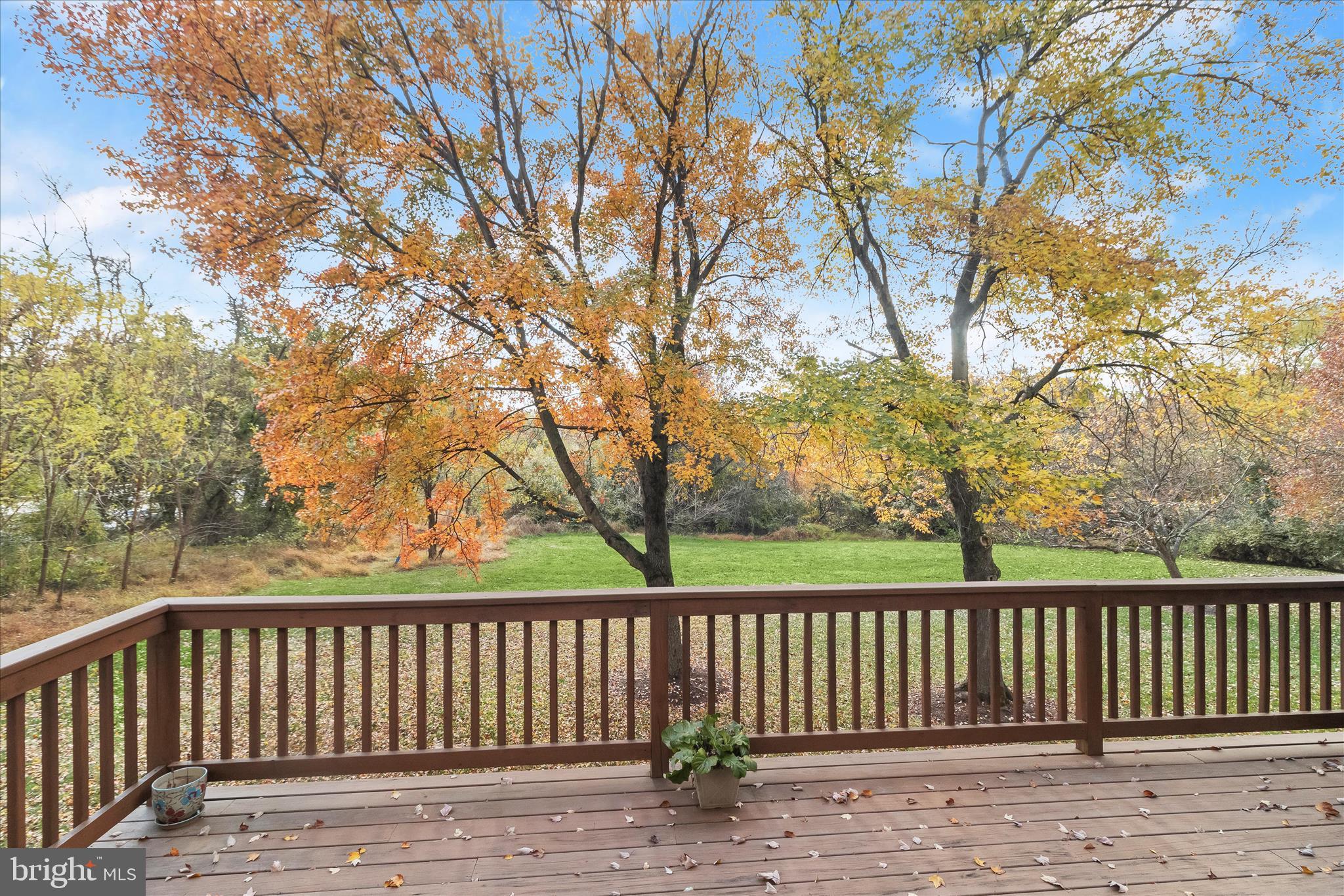 5153 Columbia Road, Unit 13 34 Columbia, MD 21044 - Photo 6 of 55 Expansive deck with tree lined view