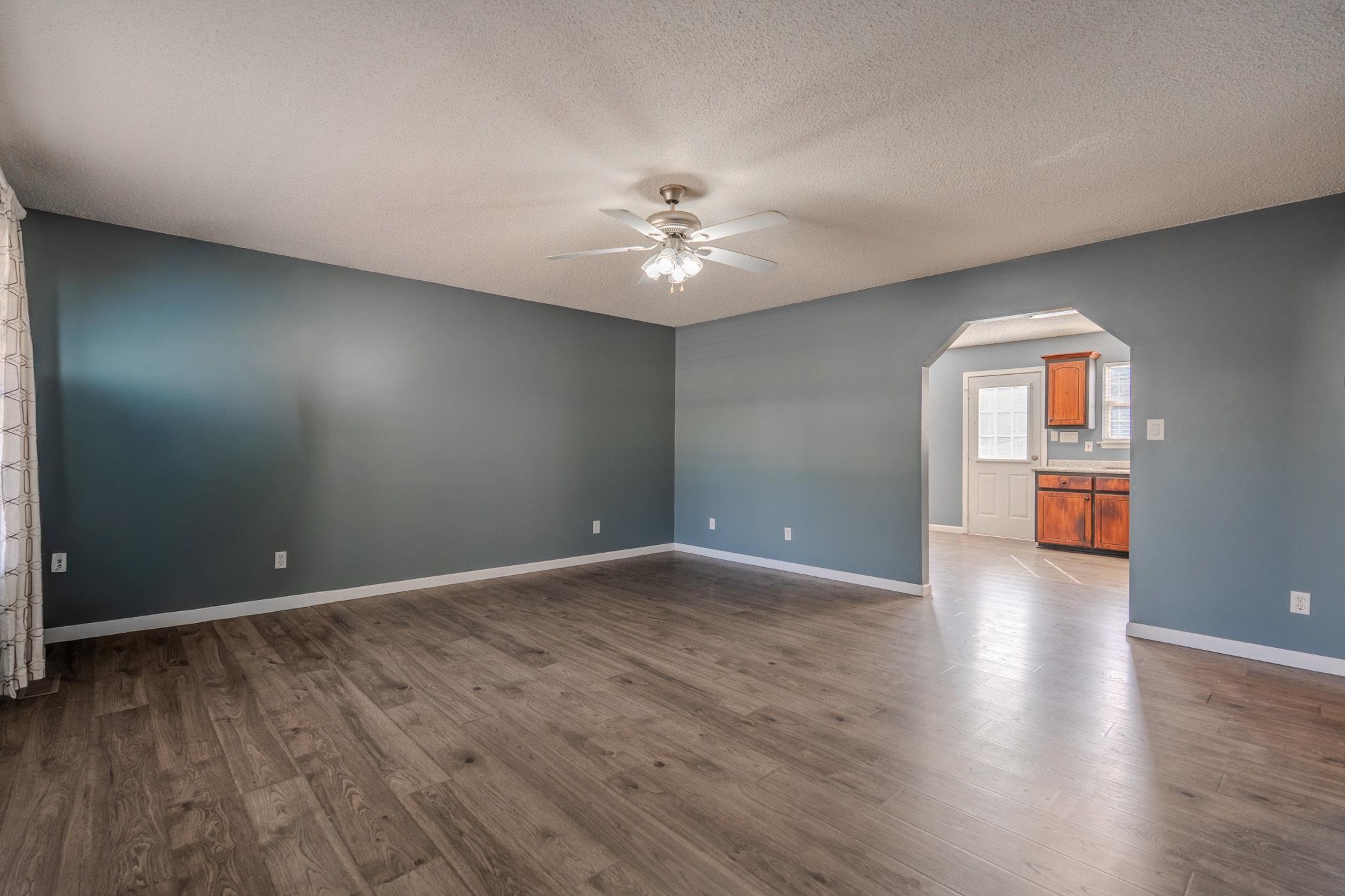 804 Clark Road Inman, SC 29349 - Photo 8 of 34