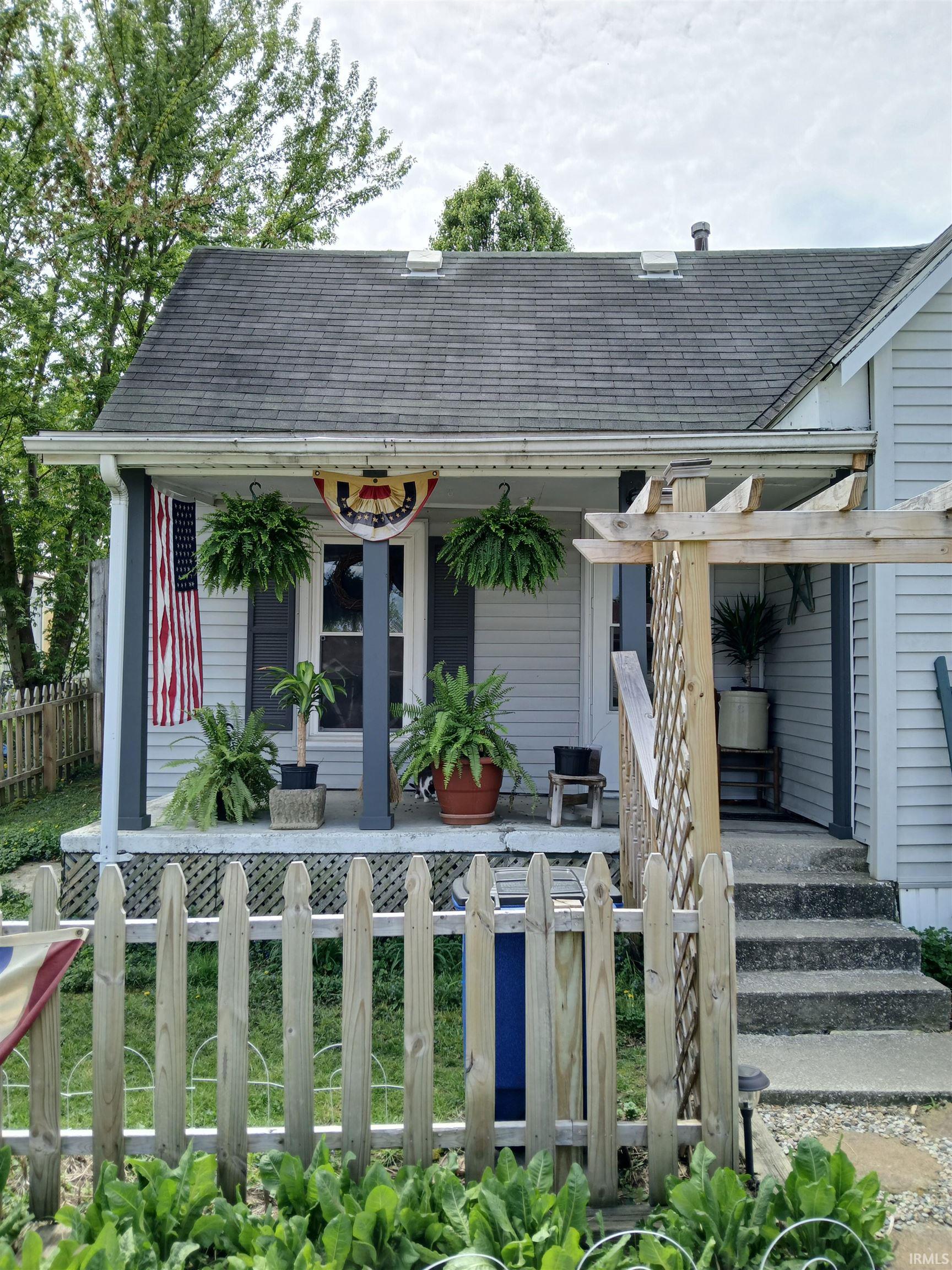 1010 West Warren Street Mitchell, IN 47446 - Photo 2 of 14