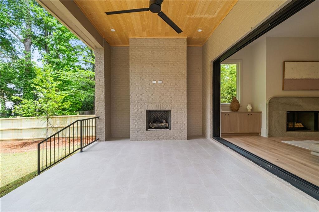 175 Pebble Trail Alpharetta, GA 30009 - Photo 11 of 46