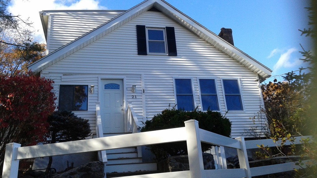 21 Norman Road Saugus, MA 01906 - Photo 1 of 26 Gallery Image 1