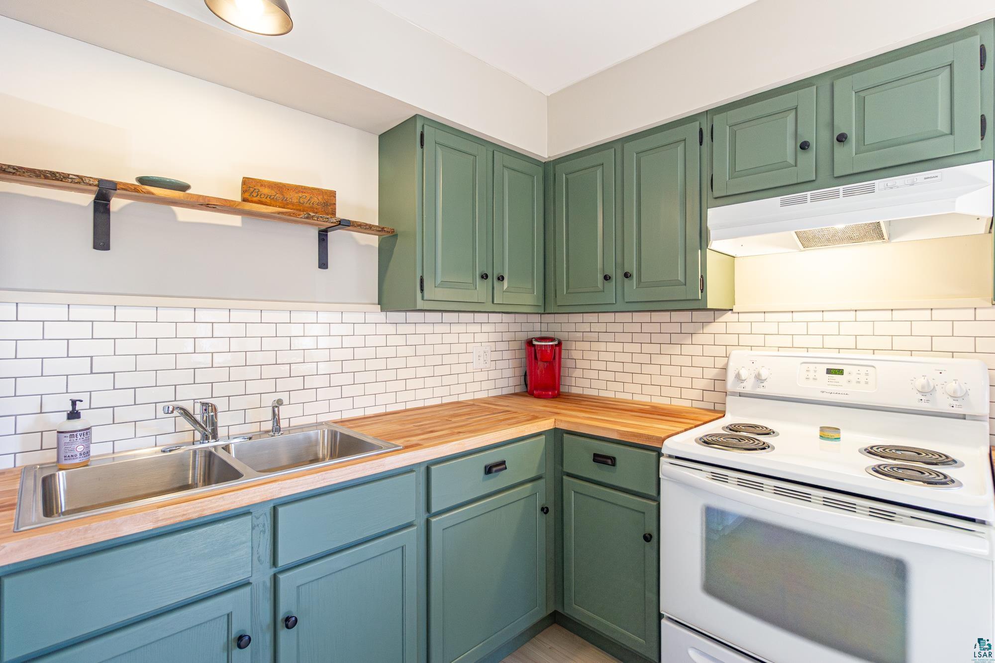 52 Birch Boulevard Babbitt, MN 55706 - Photo 9 of 43