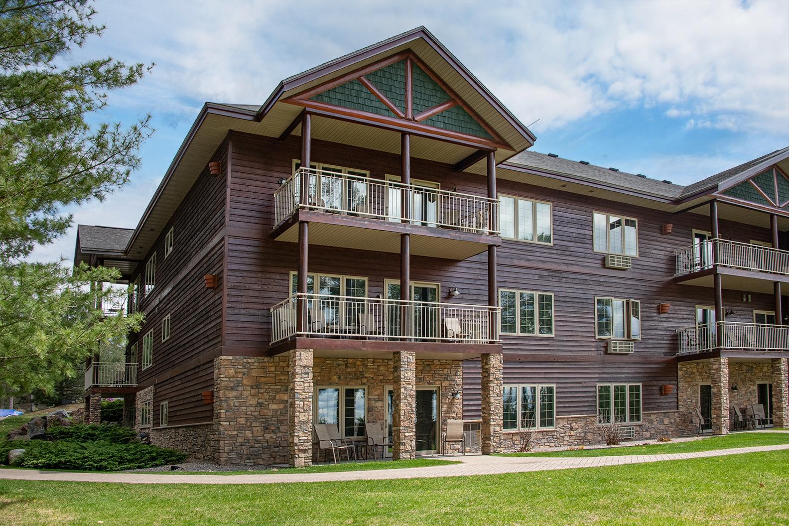 3958 Eagle Waters Road, Unit 201 Eagle River, WI 54521 - Photo 19 of 33 Gallery Image 19