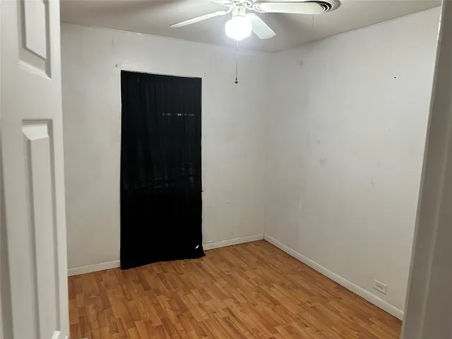 a view of a room with an empty space