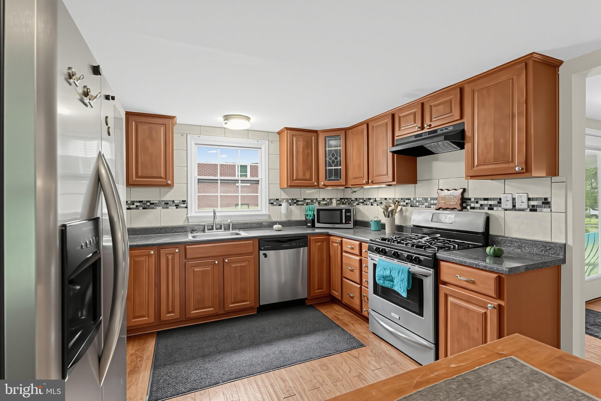 17110 Longdraft Road Gaithersburg, MD 20878 - Photo 6 of 50 Gallery Image 6