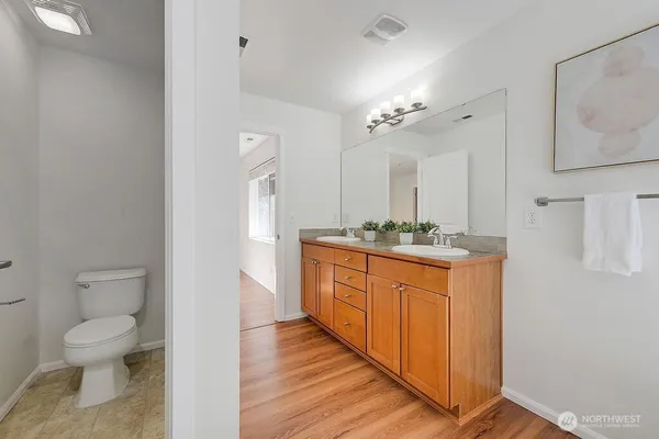 $599,950 | 21262 40th Way South, Unit 32, SeaTac, WA 98198