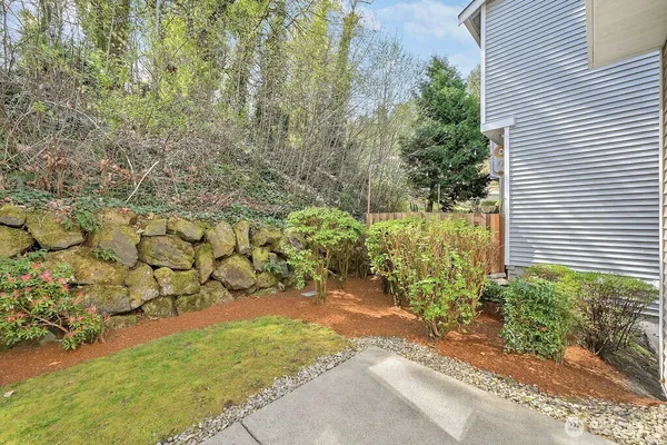 $599,950 | 21262 40th Way South, Unit 32, SeaTac, WA 98198