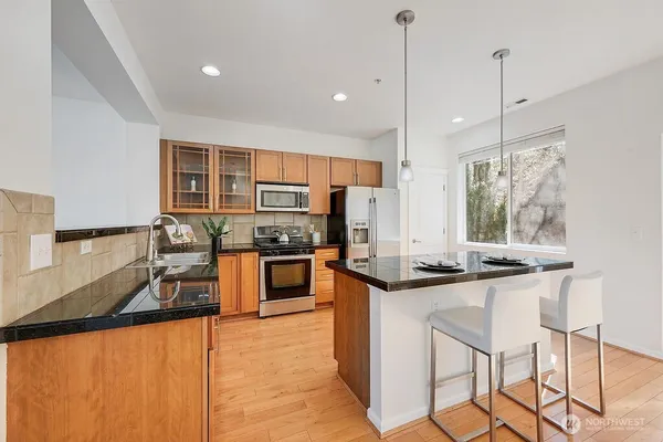 $599,950 | 21262 40th Way South, Unit 32, SeaTac, WA 98198