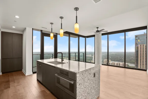 $4,250 | 84 East Avenue, Unit 3506, Austin, TX 78701